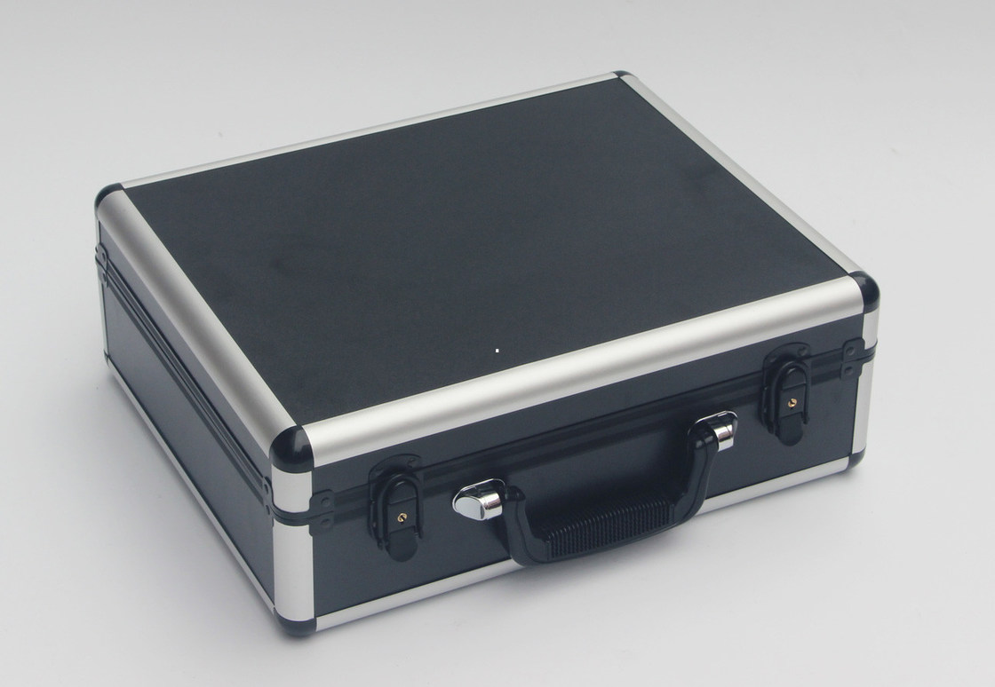2,0 Kg het Zwarte van het Aluminiumhulpmiddel Gevall 360 X W 240 X H 150mm 3 .8 MDF met Zwart ABS Comité