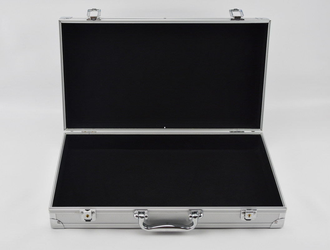 Lichtgewichtaluminium Hard Geval met Scherpe Grootte 300 van het Hoekontwerp * 180 * 80mm