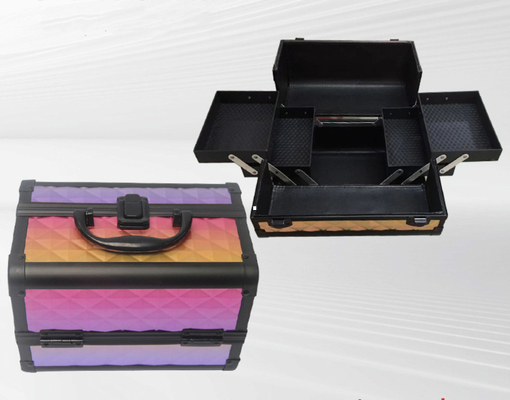 Aluminium cosmetische treinstellen voor make-up kunstenaars met ABS of PVC materiaal