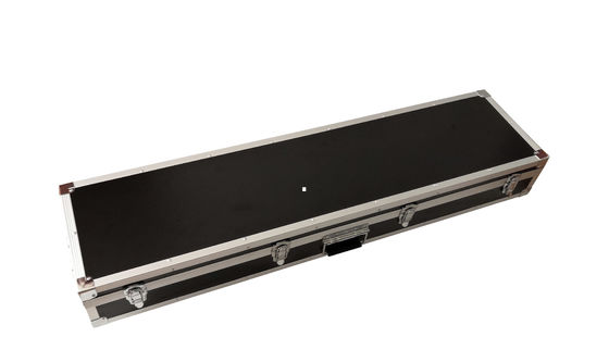 Groot de Vluchtgeval van het Groottealuminium met Vier Wielen, het Aangepaste Geval van de Aluminiumweg